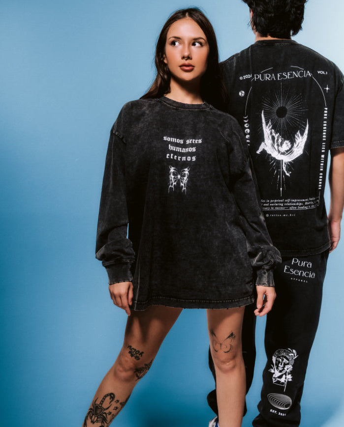 Eternal Beings - Oversize Long Sleeve in Black