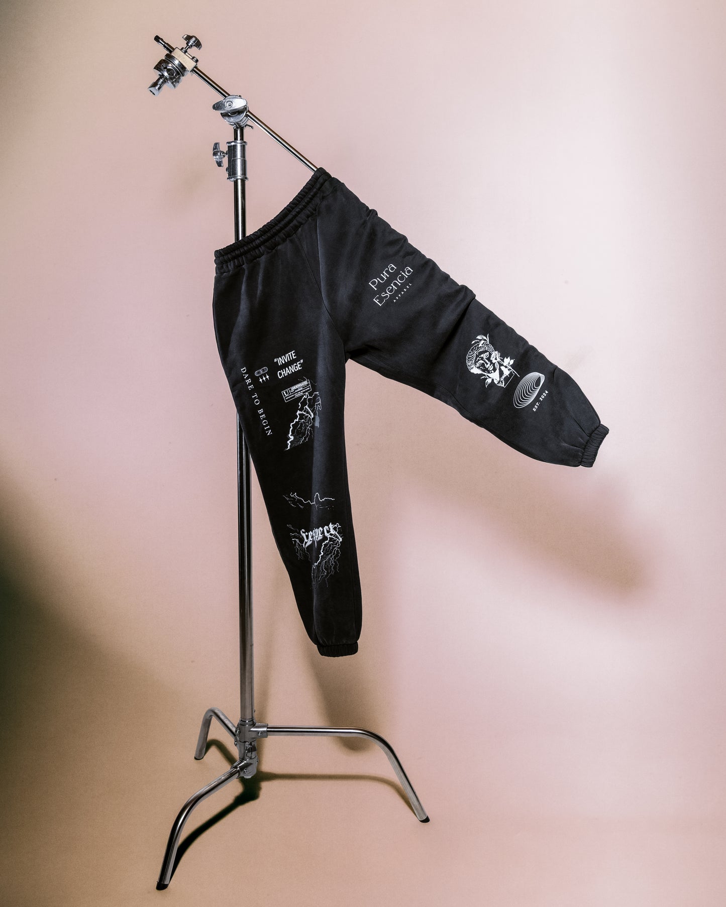 Eternal Beings — Streetwear Style Sweats in Black